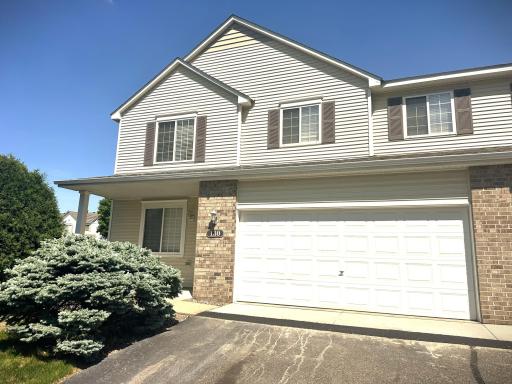 130 River Woods Drive W, Saint Paul Park, MN 55071