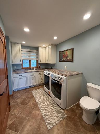 306 S Fairview Drive, Luverne, MN 56156