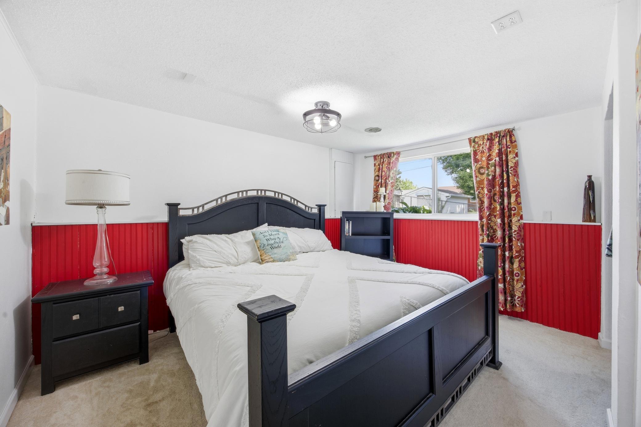 bedroom 4.jpg