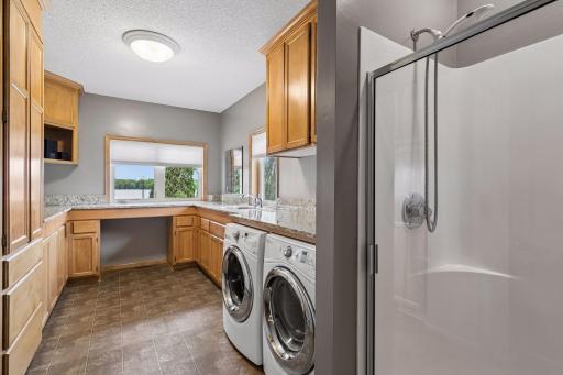 22447 Dodge Court, Faribault, MN 55021