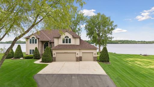 22447 Dodge Court, Faribault, MN 55021