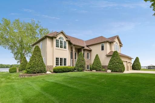 22447 Dodge Court, Faribault, MN 55021