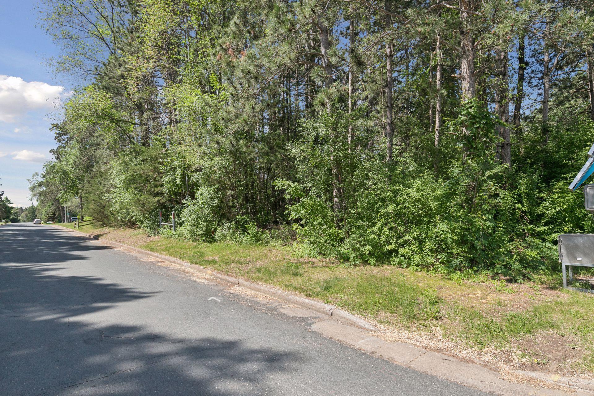 Lot view looking south on 10th St from Krattley Ln