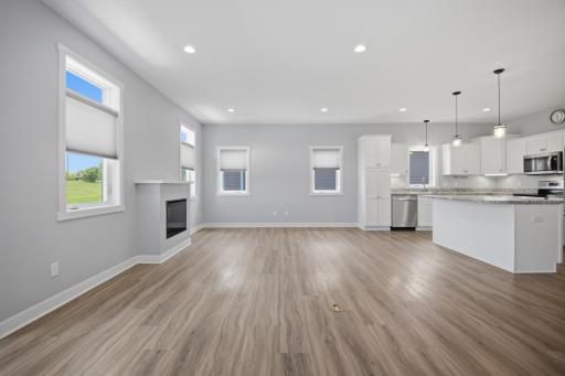 1562 Eagle Ridge Street NE, Owatonna, MN 55060