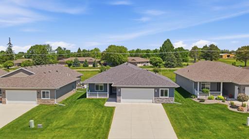 1562 Eagle Ridge Street NE, Owatonna, MN 55060