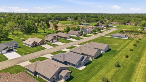 1562 Eagle Ridge Street NE, Owatonna, MN 55060