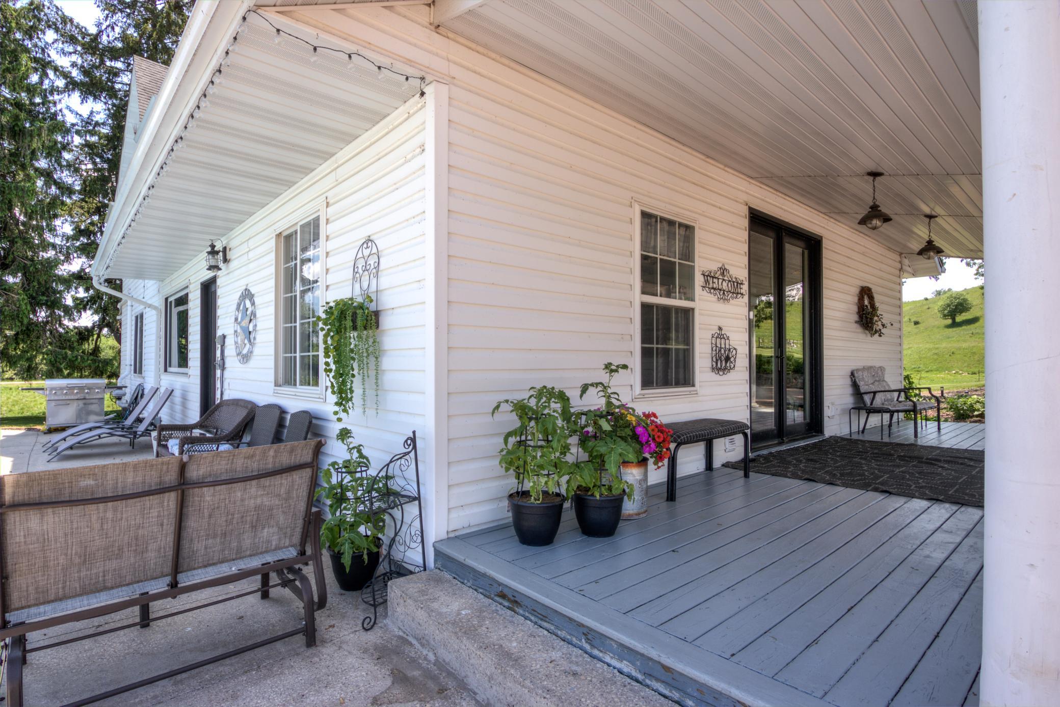 20 - Exterior-13.jpg