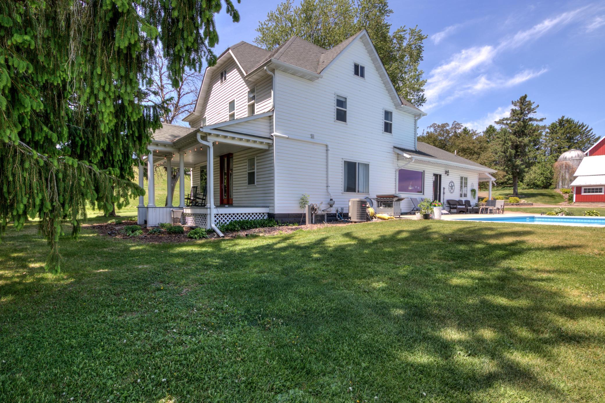 20 - Exterior-10-Edit.jpg
