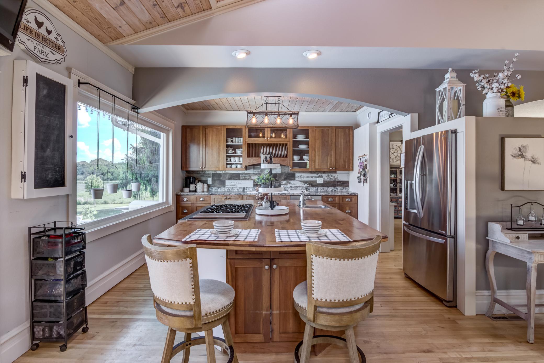 03 - Kitchen-3-Edit.jpg