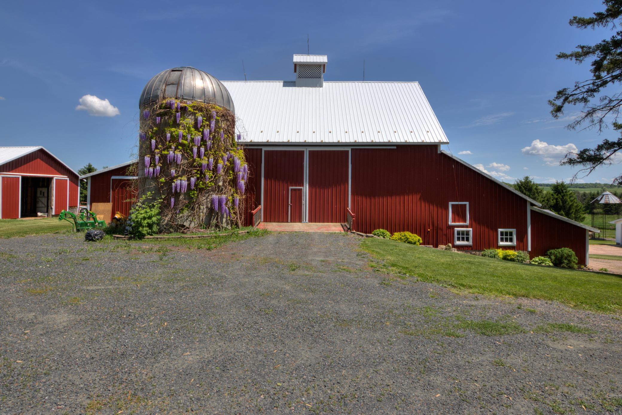 18 - Outbuilding-25-Edit.jpg
