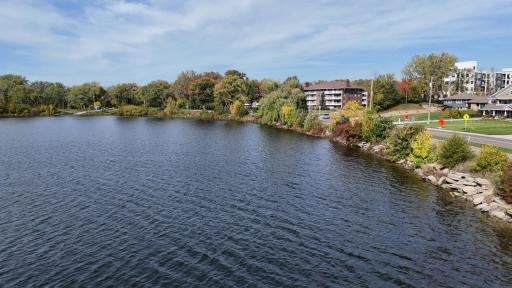 1844 E Shore Drive, Saint Paul, MN 55109