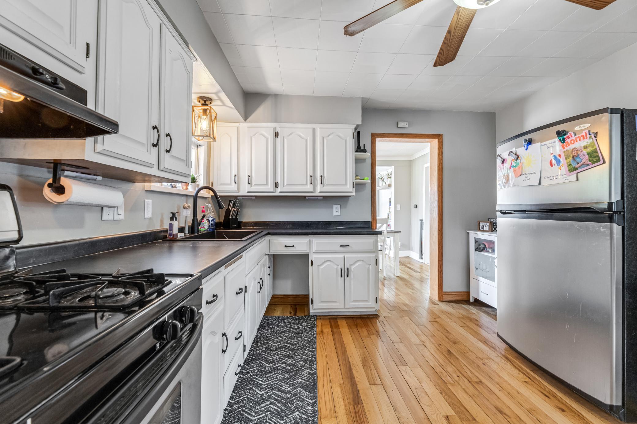124 Minnesota St (10).jpg