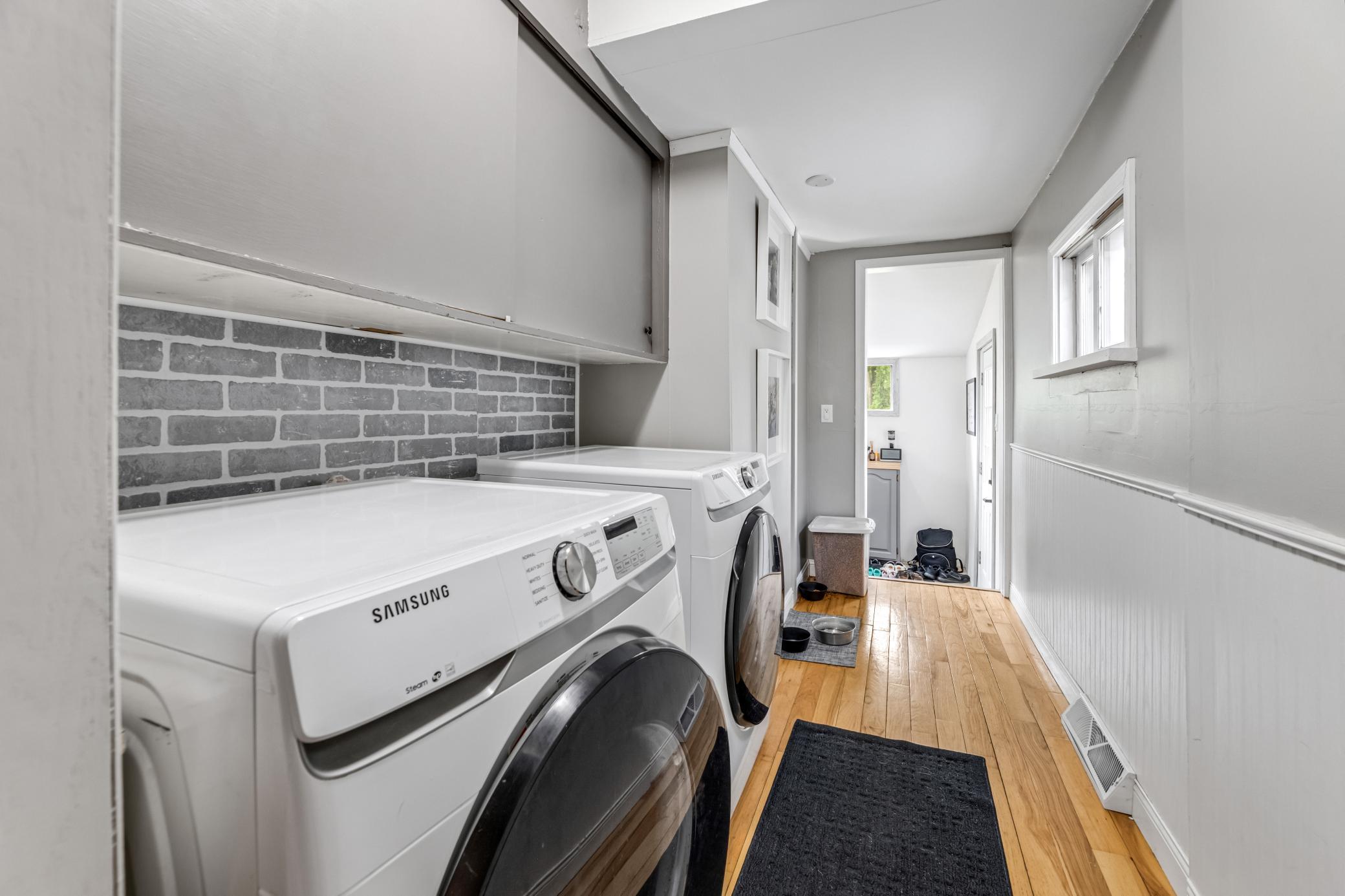 124 Minnesota St (15).jpg