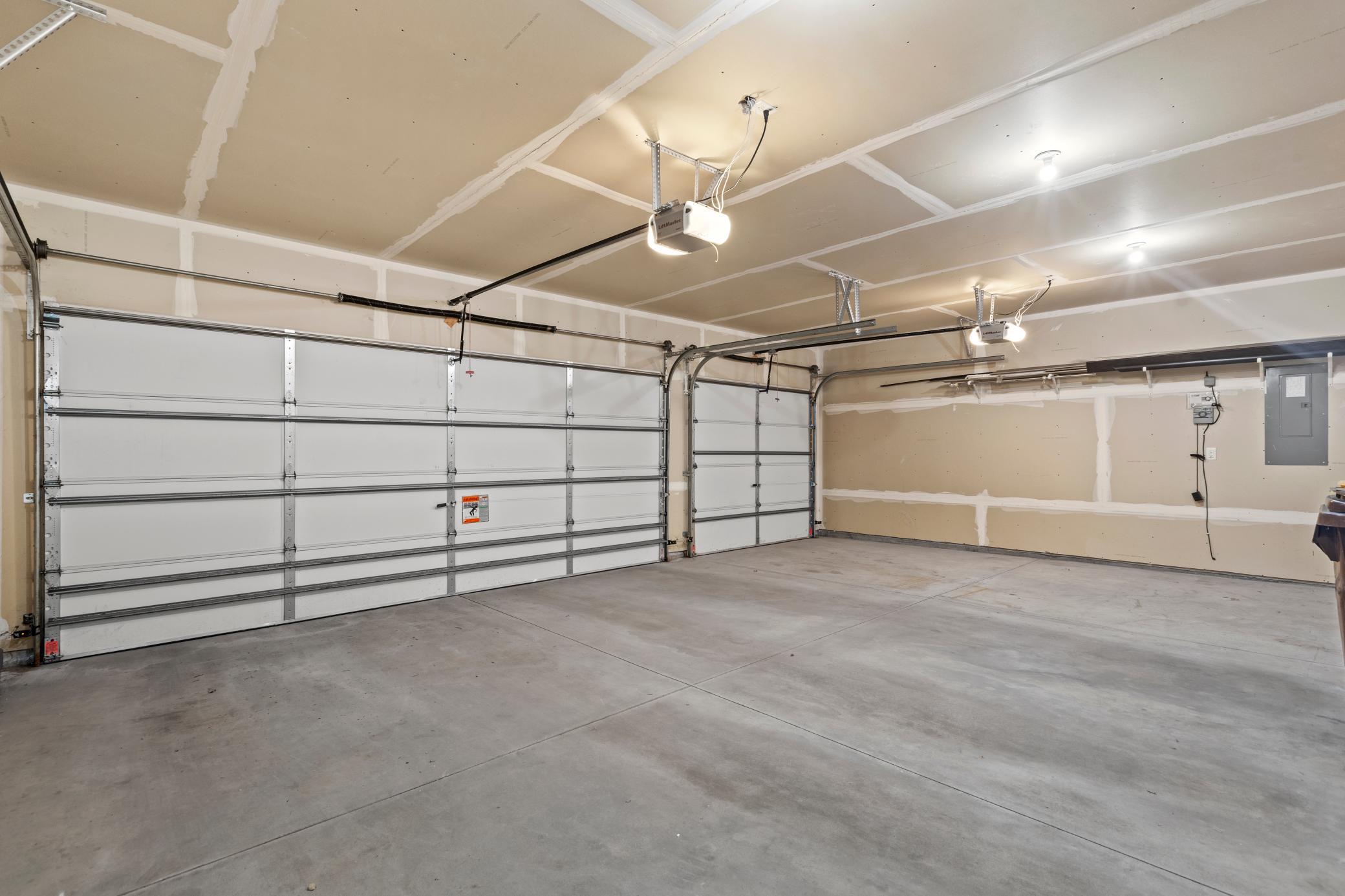 9420 Toledo Lane N, Brooklyn Park, MN 55443-9538.JPG