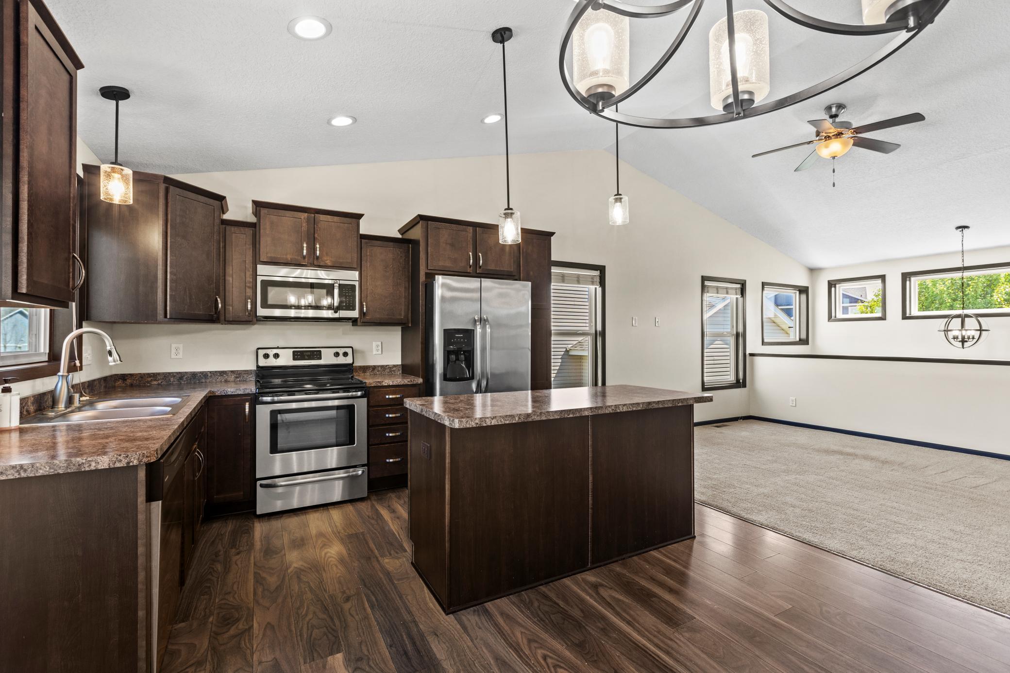 9420 Toledo Lane N, Brooklyn Park, MN 55443-9397.JPG