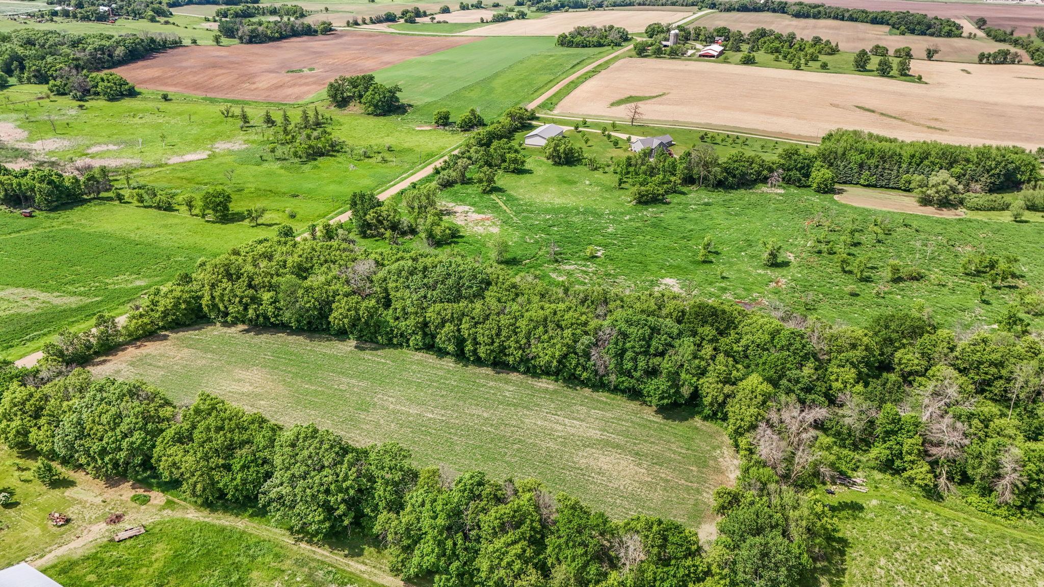 Tillable area approx. 3acres