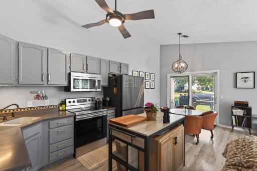 3608 Gershwin Lane N, Saint Paul, MN 55128