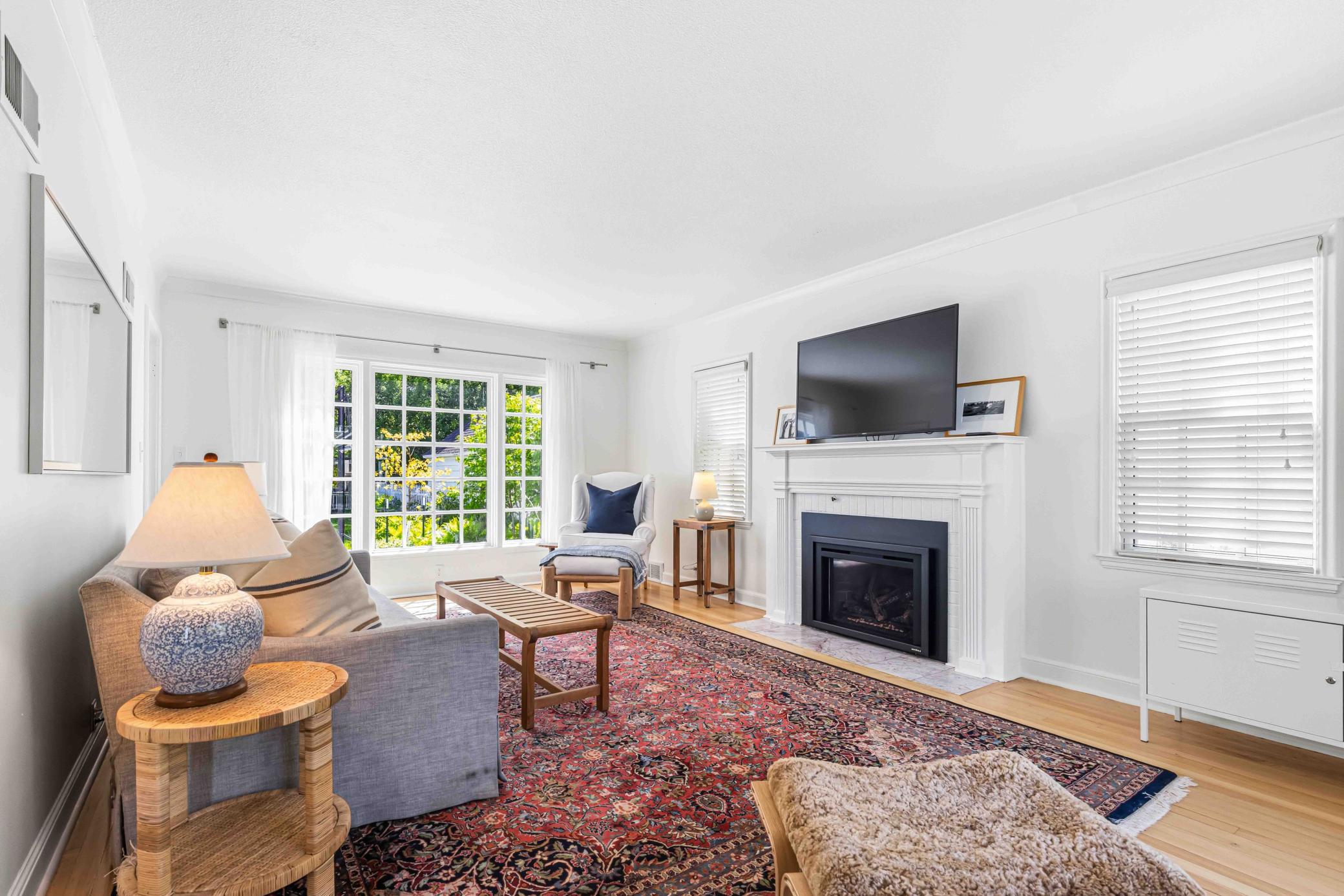 1334 8th St S Fargo-18.jpg