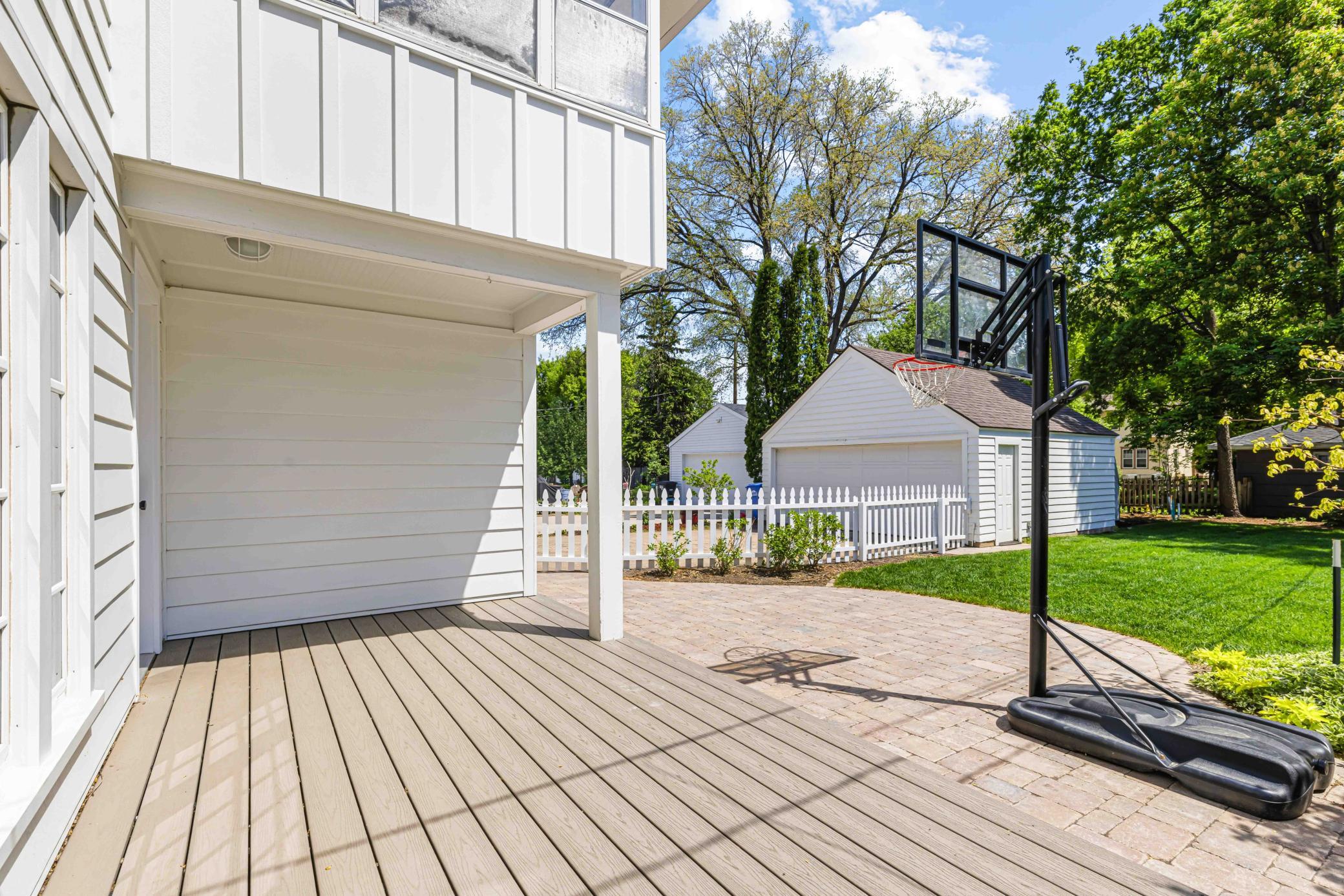 1334 8th St S Fargo-10.jpg
