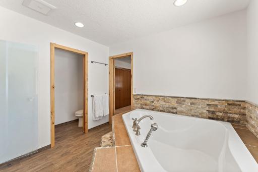 8290 Angus Avenue, Inver Grove Heights, MN 55077