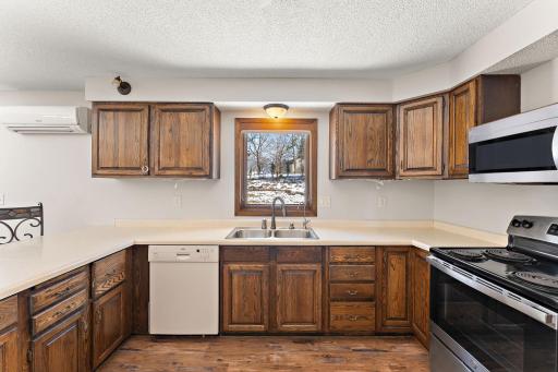 8290 Angus Avenue, Inver Grove Heights, MN 55077