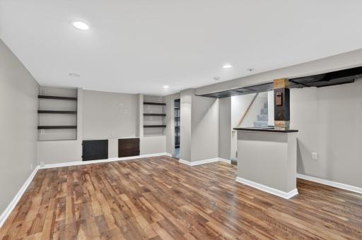 3633 Lowry Avenue N, Minneapolis, MN 55422