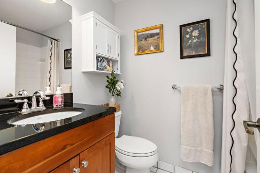 16-web-or-mls-3131-excelsior-blvd-713.jpg