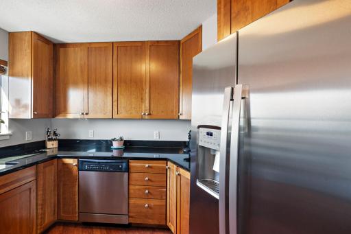 10-web-or-mls-3131-excelsior-blvd-713.jpg