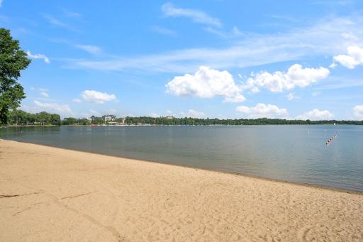 26-web-or-mls-3131-excelsior-blvd-713.jpg