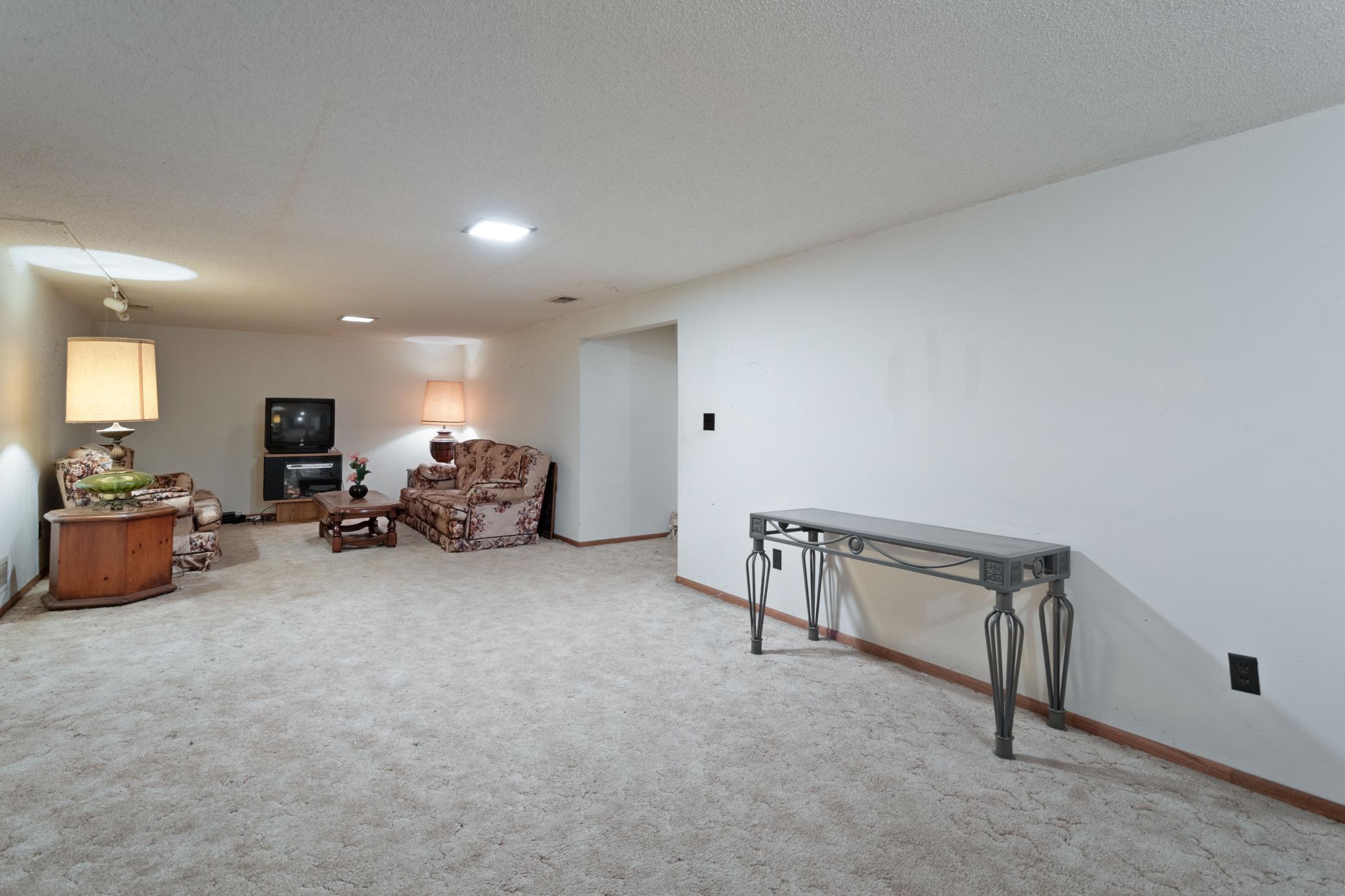 Plenty of Entertaining Space