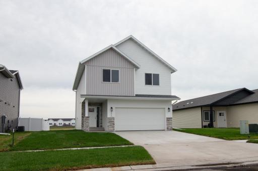 6274 87th Ave S_1.jpg