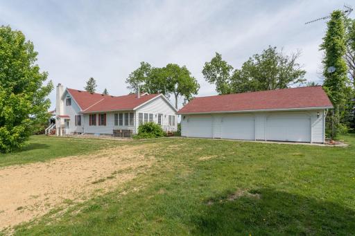 17069 Old Hwy 66, Good Thunder, MN 56037