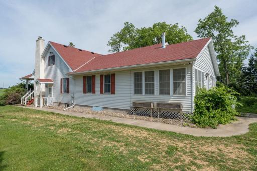 17069 Old Hwy 66, Good Thunder, MN 56037