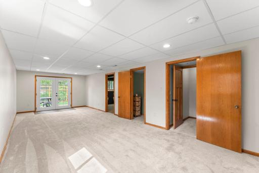 The lower level also offers exciting future expansion potential, with space for a possible third bedroom beneath the dining room or by reconfiguring part of the laundry area.