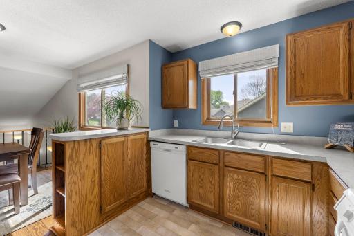 4942 W 143rd Street, Savage, MN 55378