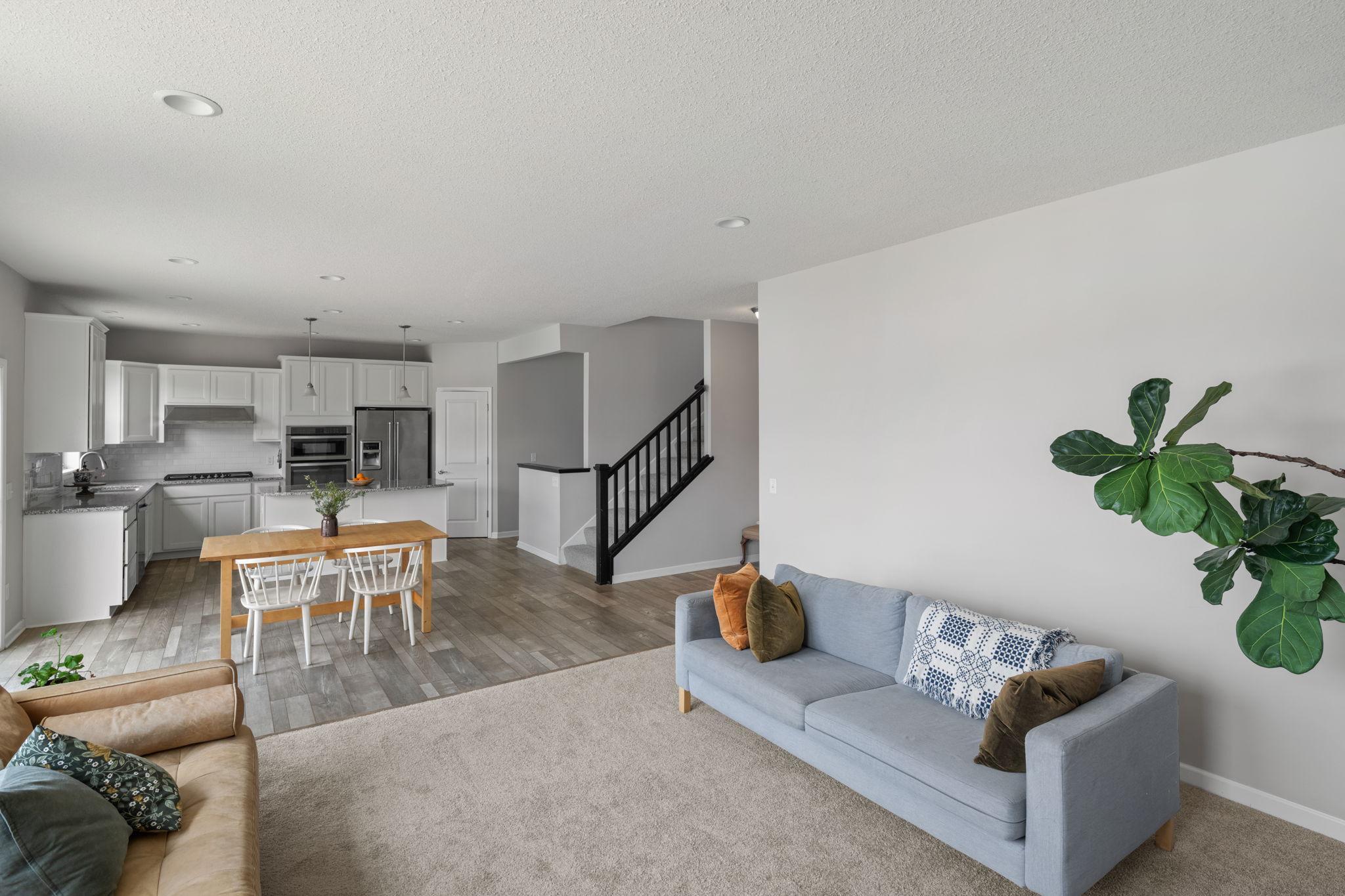 Living Room/Dining Room