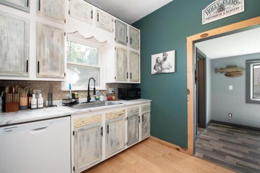 908 3rd Street SW, Waseca, MN 56093