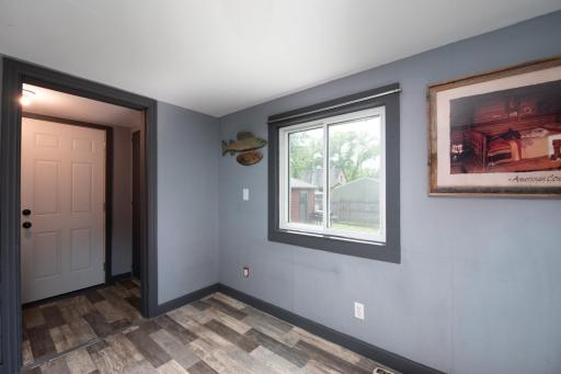 908 3rd Street SW, Waseca, MN 56093