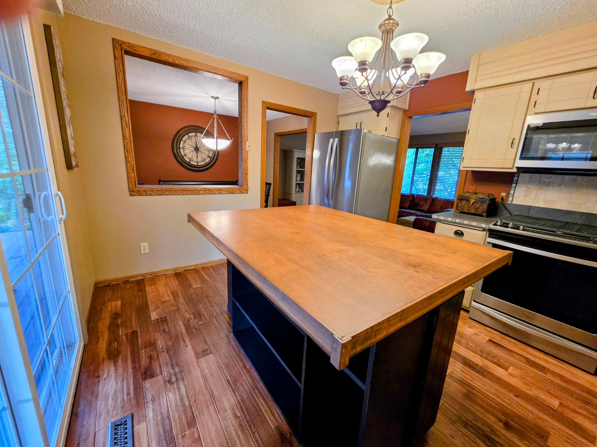 Another kitchen View.