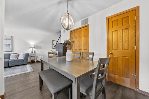 13417 Zenith Lane, Eden Prairie, MN 55346
