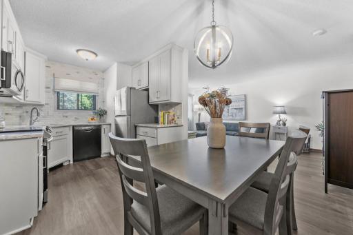 13417 Zenith Lane, Eden Prairie, MN 55346