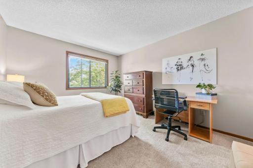 13417 Zenith Lane, Eden Prairie, MN 55346
