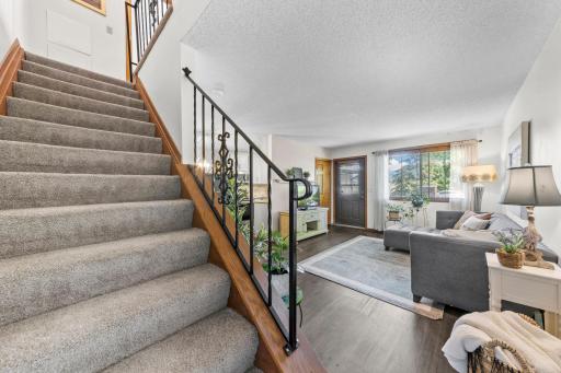 13417 Zenith Lane, Eden Prairie, MN 55346