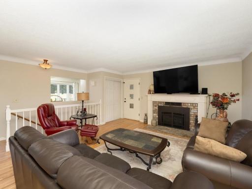 6416 Crofoot Avenue NW, Maple Lake, MN 55358