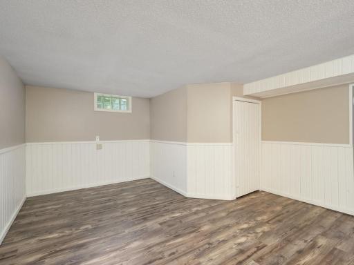 6416 Crofoot Avenue NW, Maple Lake, MN 55358