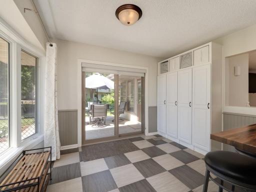 6416 Crofoot Avenue NW, Maple Lake, MN 55358