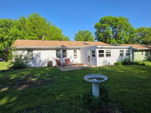 891 Winnie Avenue, Windom, MN 56101