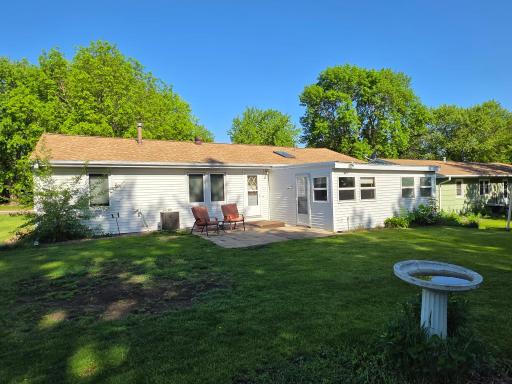 891 Winnie Avenue, Windom, MN 56101
