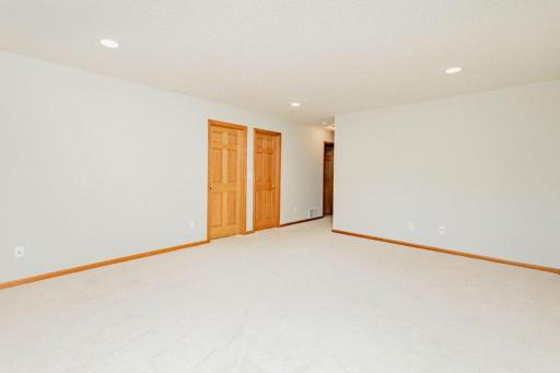 3220 40th Avenue S, D, Fargo, ND 58104