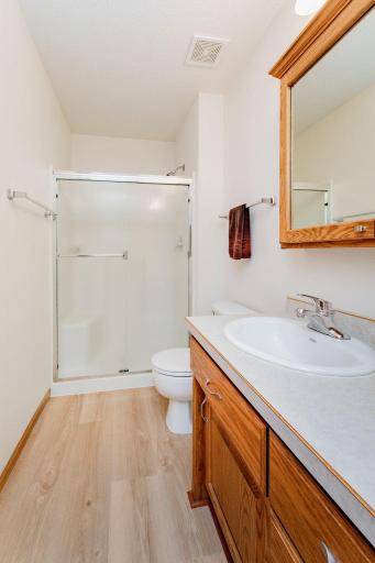 3220 40th Avenue S, D, Fargo, ND 58104